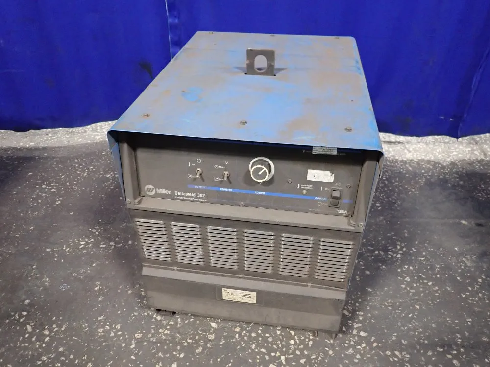 Miller 300 Amp Welder - Deltaweld 302
