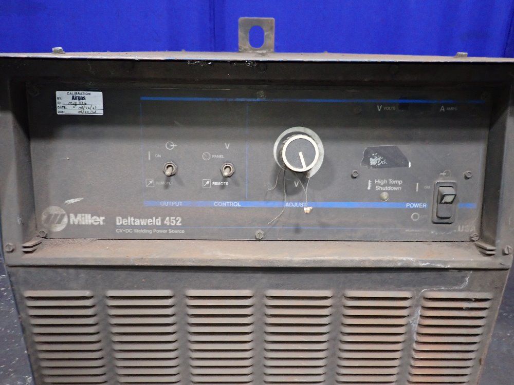 Miller 450 Amp Welder - Deltaweld 452