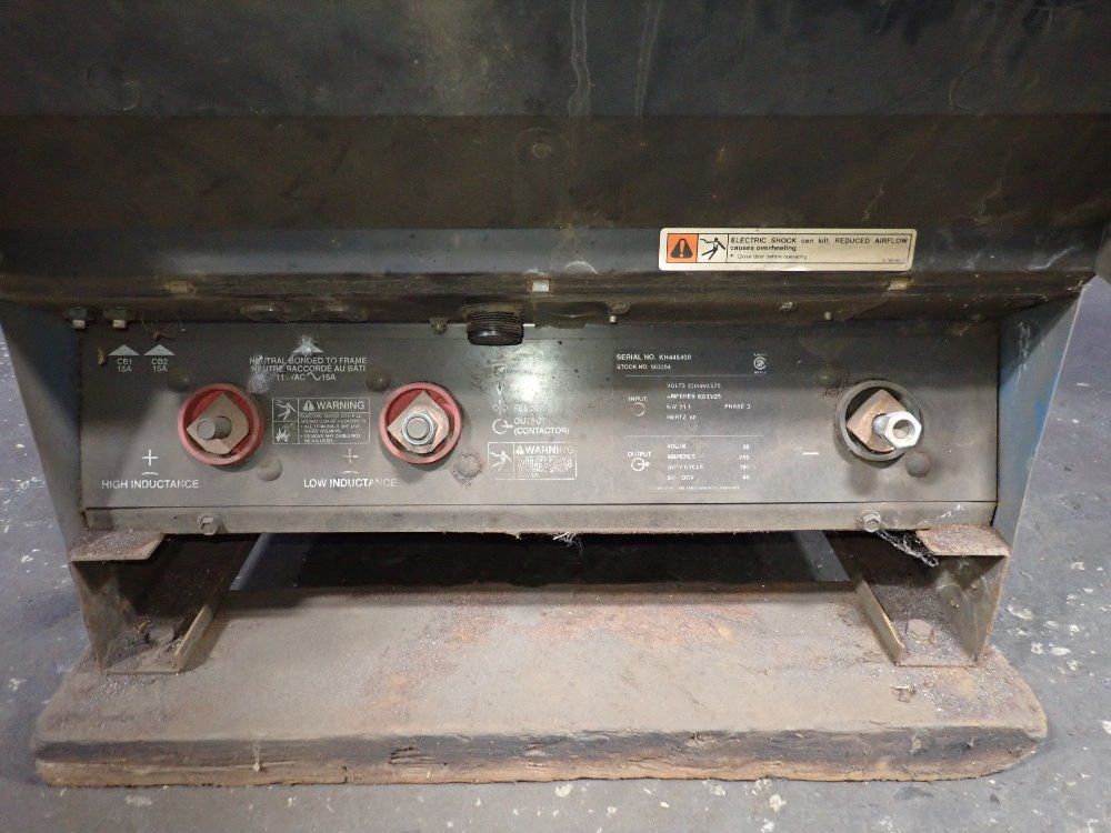 Miller 450 Amp Welder - Deltaweld 452