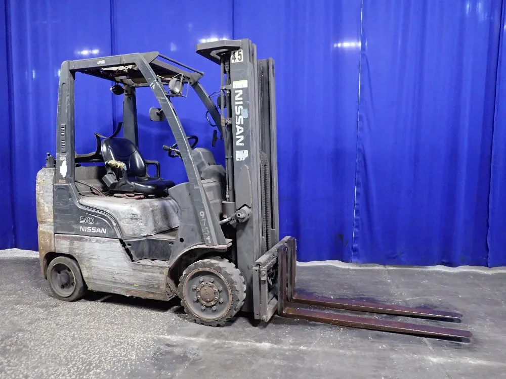 Nissan 4400 Lbs Propane Forklift - Mcp1f2a25lv