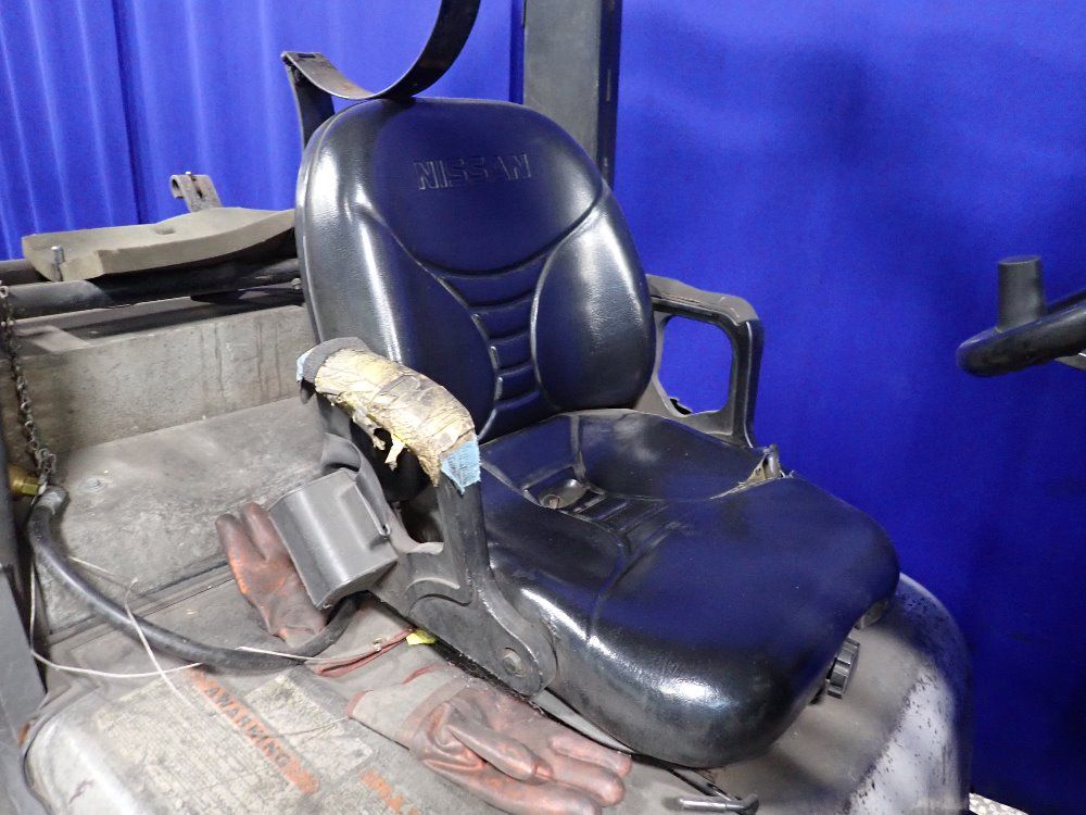 Nissan 4400 Lbs Propane Forklift - Mcp1f2a25lv