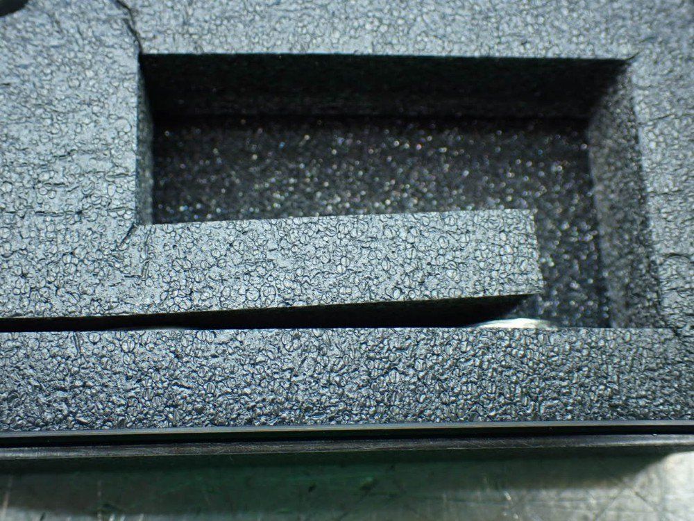 Mitutoyo Uni-mike Digimatic Micrometer W/ Iterchangable Anvils - 317-251-30