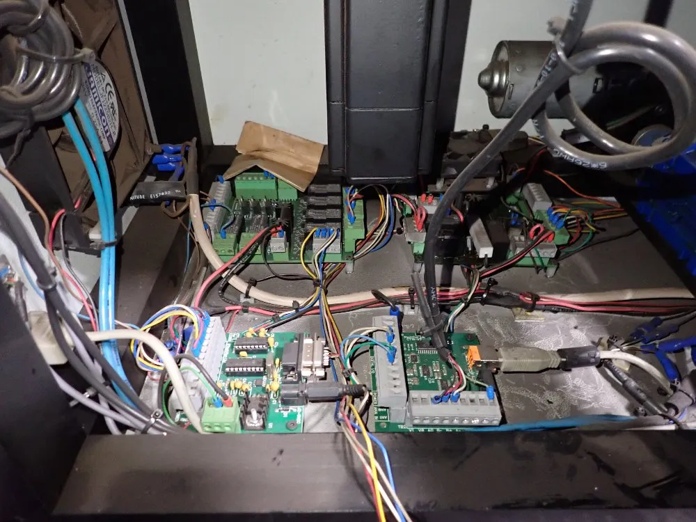 Sas Inc Spring Analysis System - Alt-2000