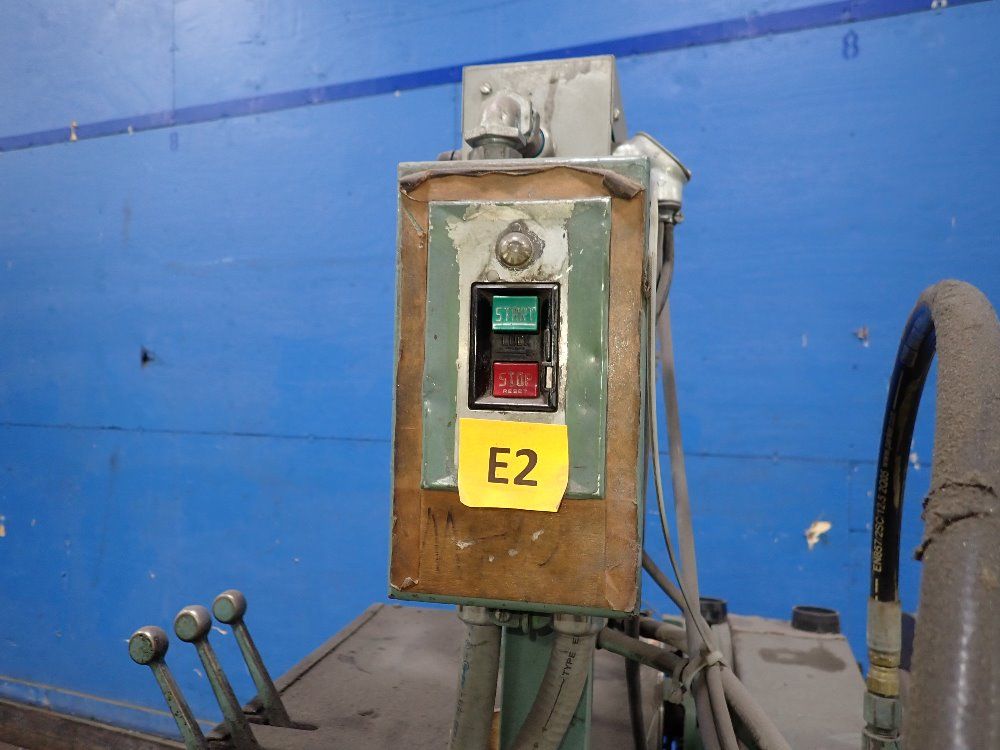 Martin Lh 98 3/74 Roll Stand