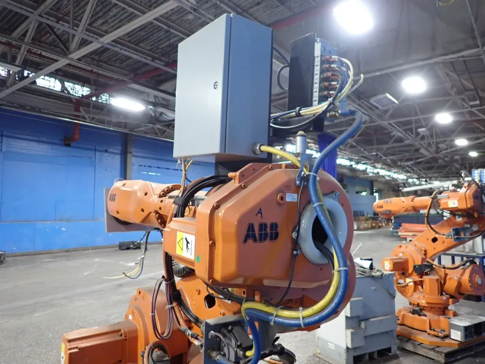 Abb Robot - Irb6640 M2004