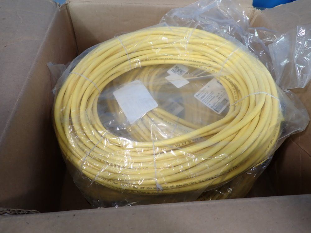 Brad Connectivity Lot Of 4 Cables - 885030k03m350