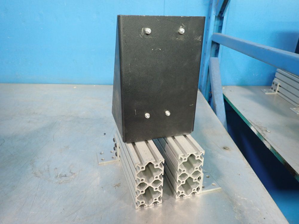 Leuze Electronic Optical Distance Sensor - Ams 358i 40