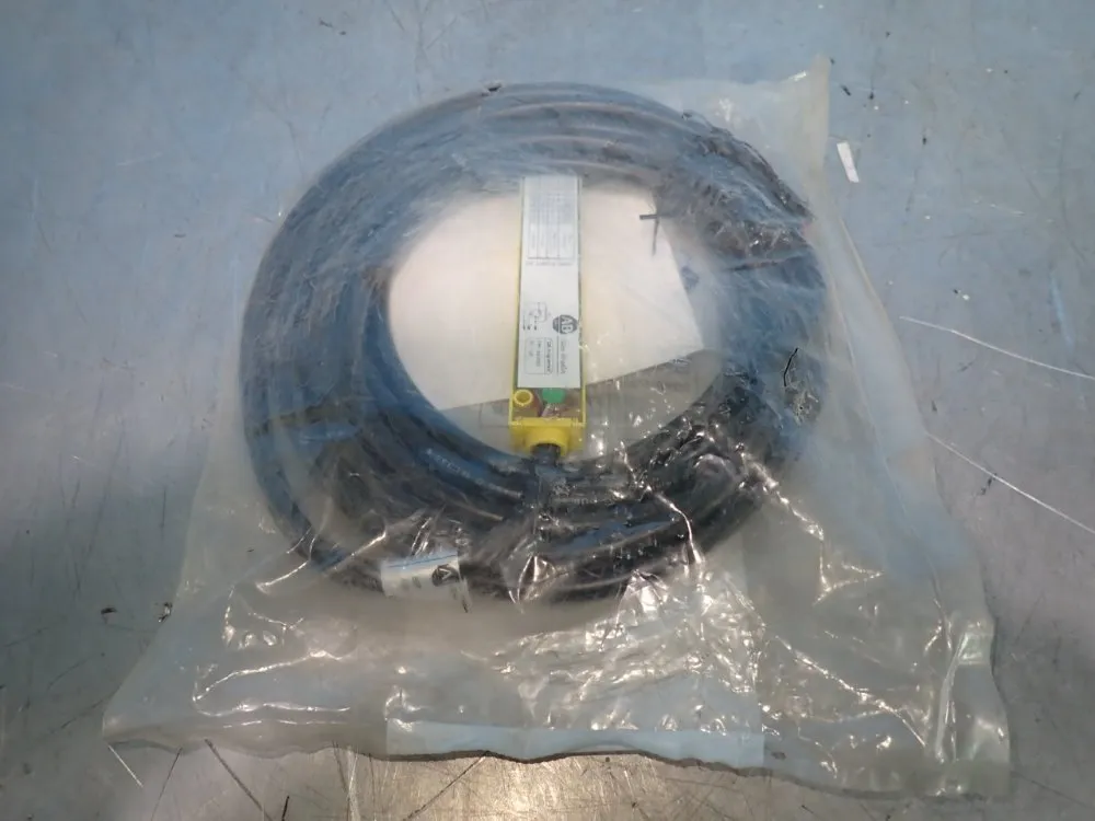 Allen Bradley Distribution Box - 898p-p38pt-a5