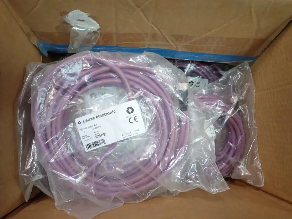 Leuze Electronic Lot Of 12 Cables - Kb Pb-5000-ba