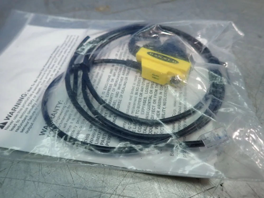 Banner Photoelectric Sensor - Qs18ap6lp-93092