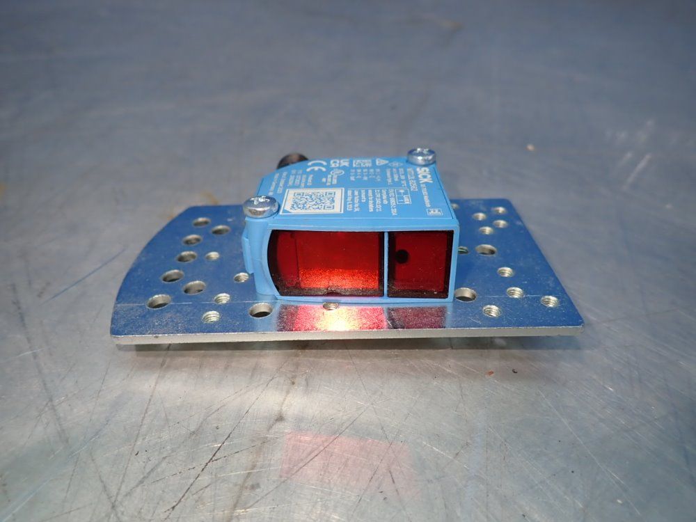 Sick Photoelectric Sensor - Wtt12l-b2562