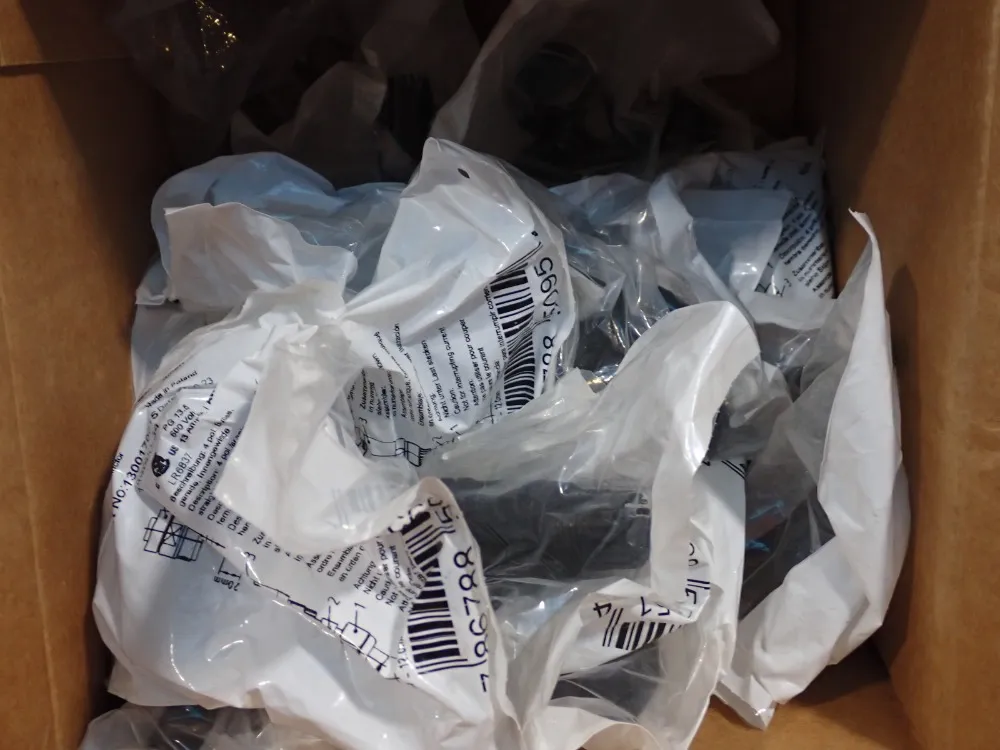 Woodhead 600 V Attachable Connector - 1a4000-34