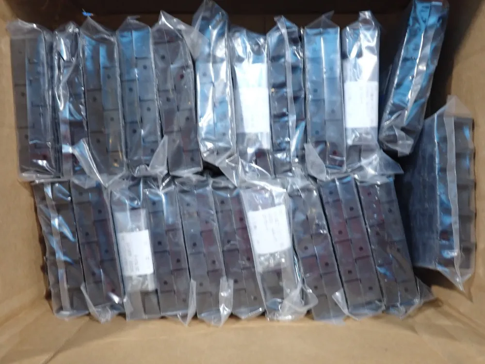 Smc Multitube Holder Black, Qty: 27 - Tm-12