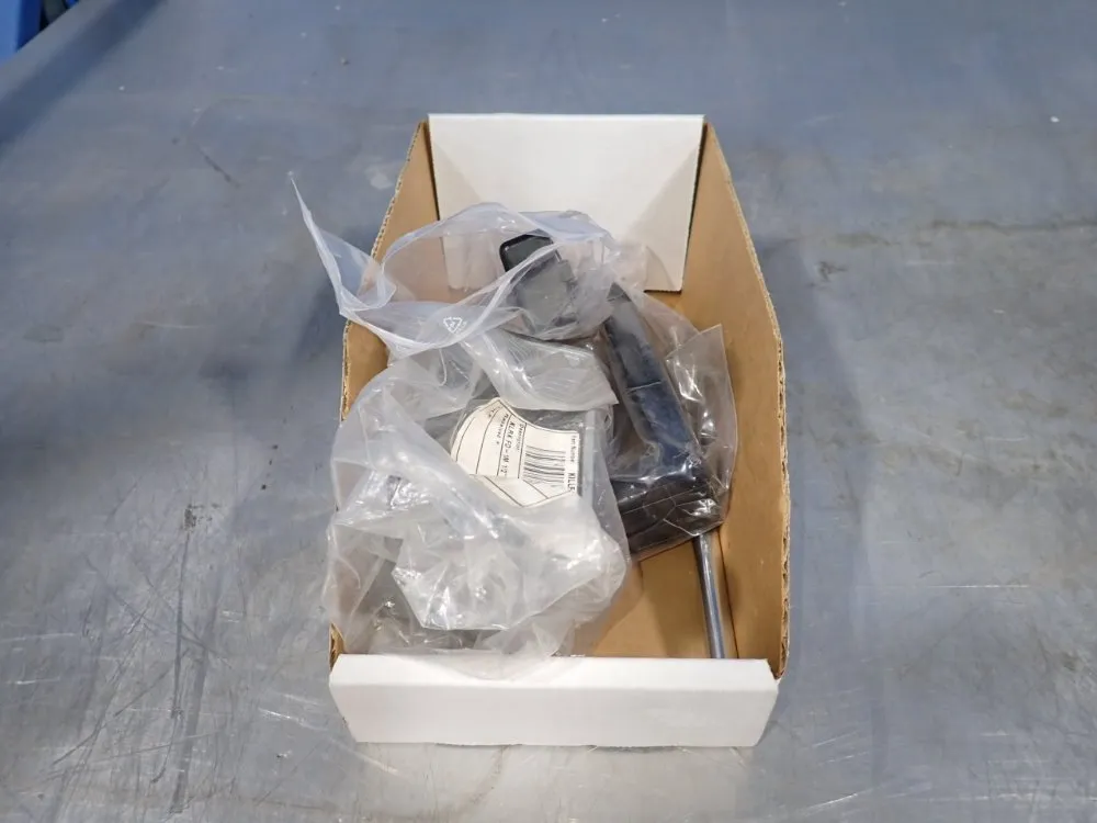 Brackets / Outlet Box