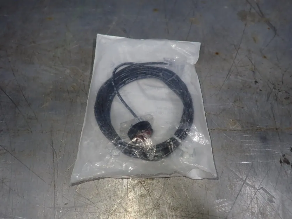 Sick Photoelectric Sensor - Zl1-p2477