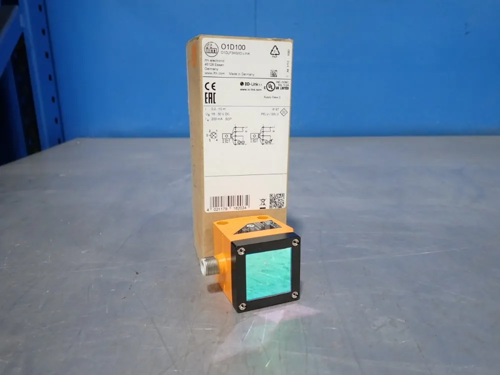 Ifm Photoelectric Distance Sensor - 01d100
