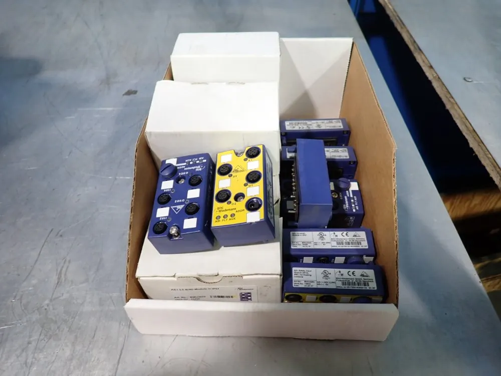 Bihl + Wiedemann Lot Of 13 Safety Input Modules - Bwu2715