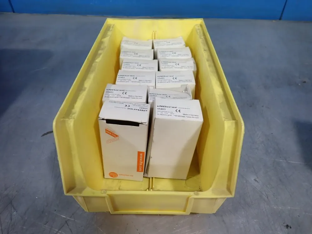 Ifm Lot Of 12 Inductive Sensors - Ii5483