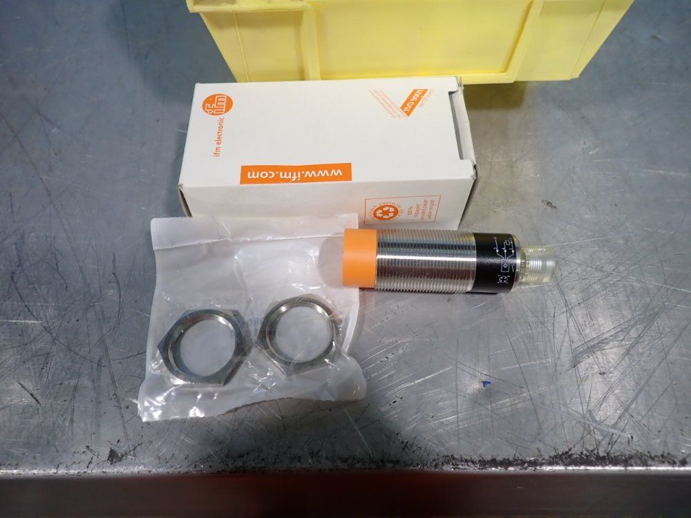 Ifm Lot Of 12 Inductive Sensors - Ii5483