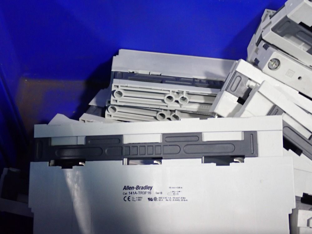 Allen-bradley Busbar Adaptor Modules - 141a-gs54*25, 141a-tr3f16