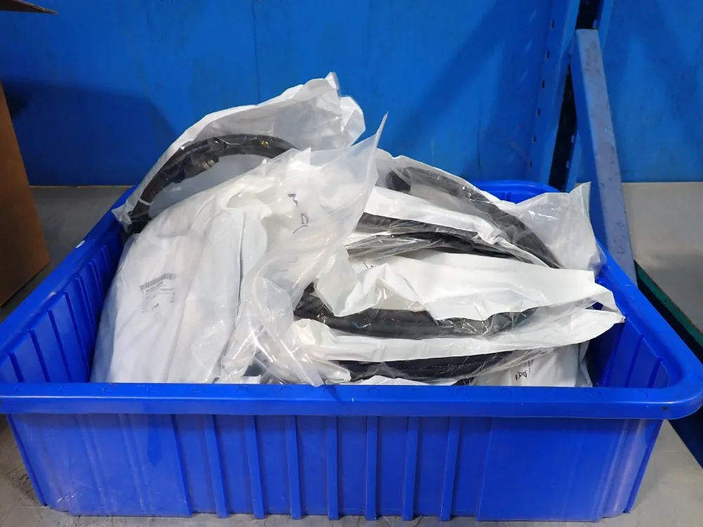 Cables - Mi J0-9-l0-05m