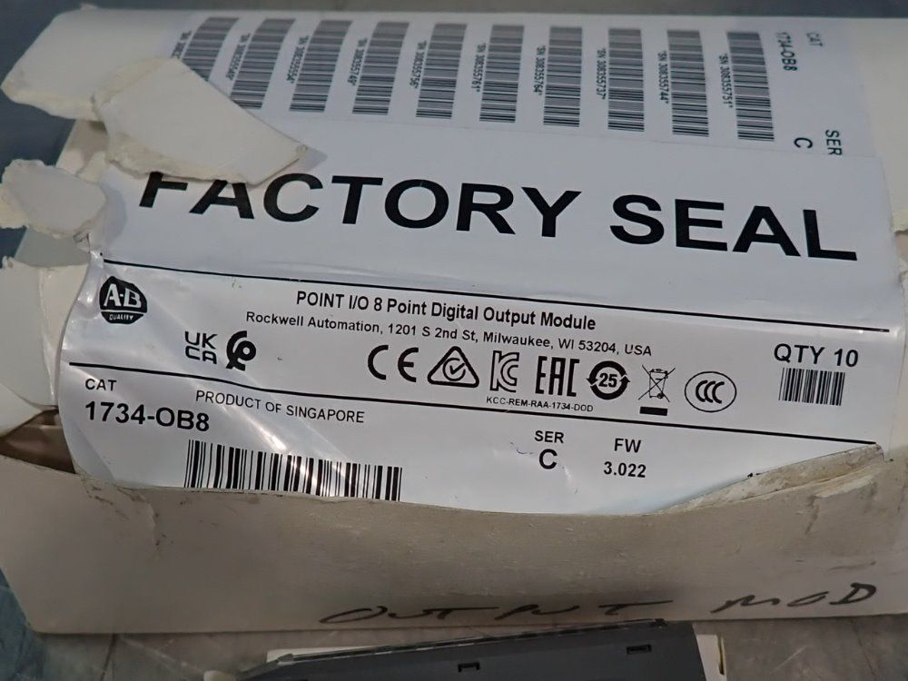 Allen Bradley Lot Of 10 8 Point Digital Output Modules - 1734-ob8