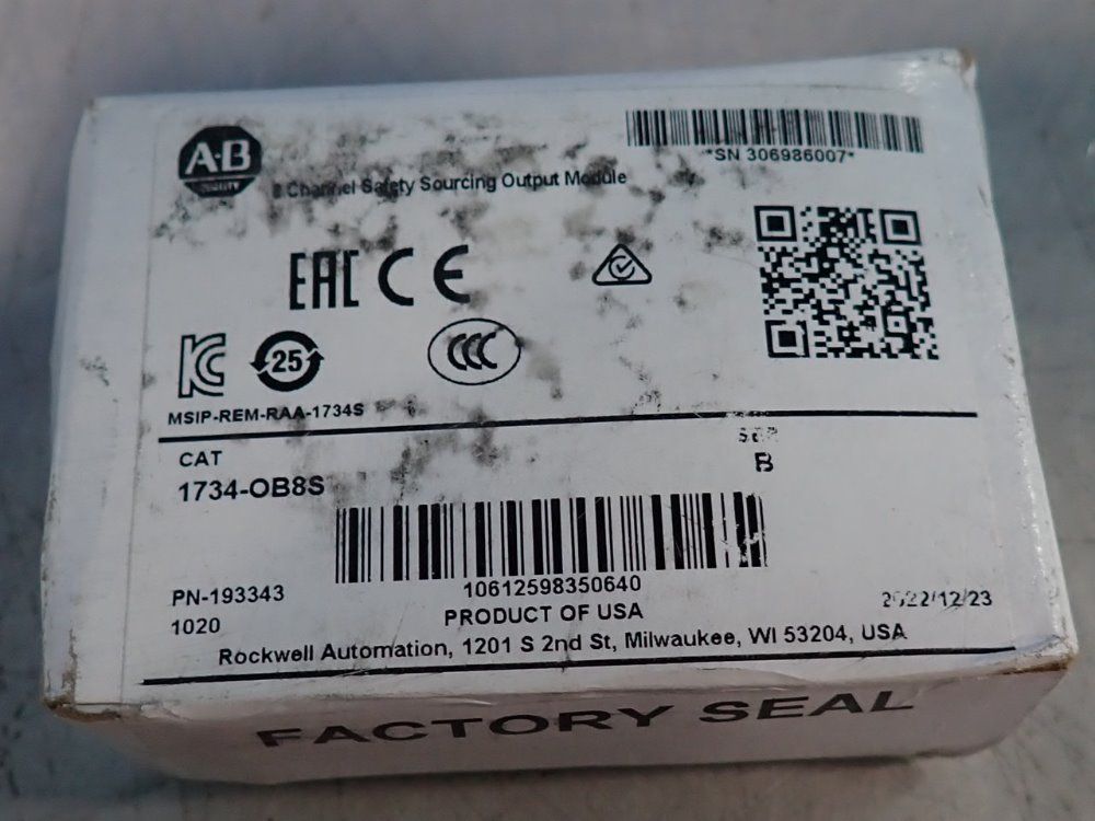 Allen Bradley Output Module - 1734-ob8s