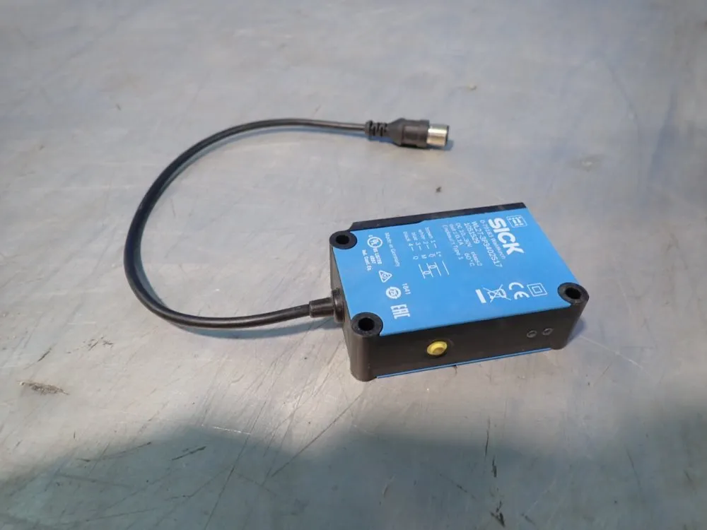 Sick Photoelectric Sensor - Wl27-3p3402s17