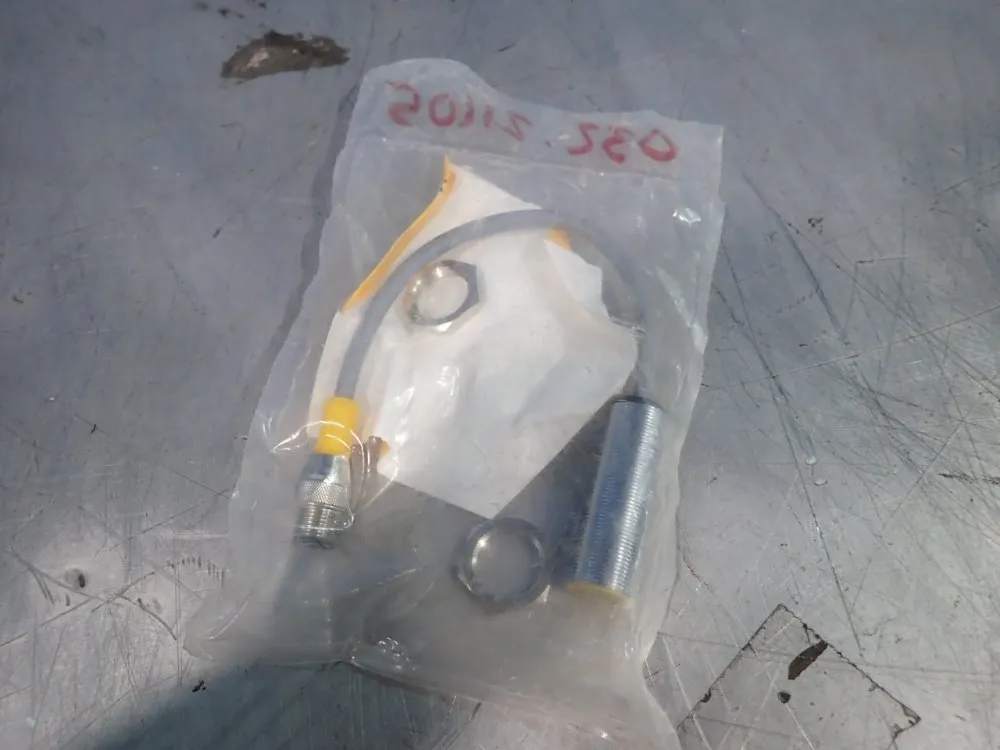 Turck Proximity Sensor - Bi8-g18-ap6k-0.2-rs4t