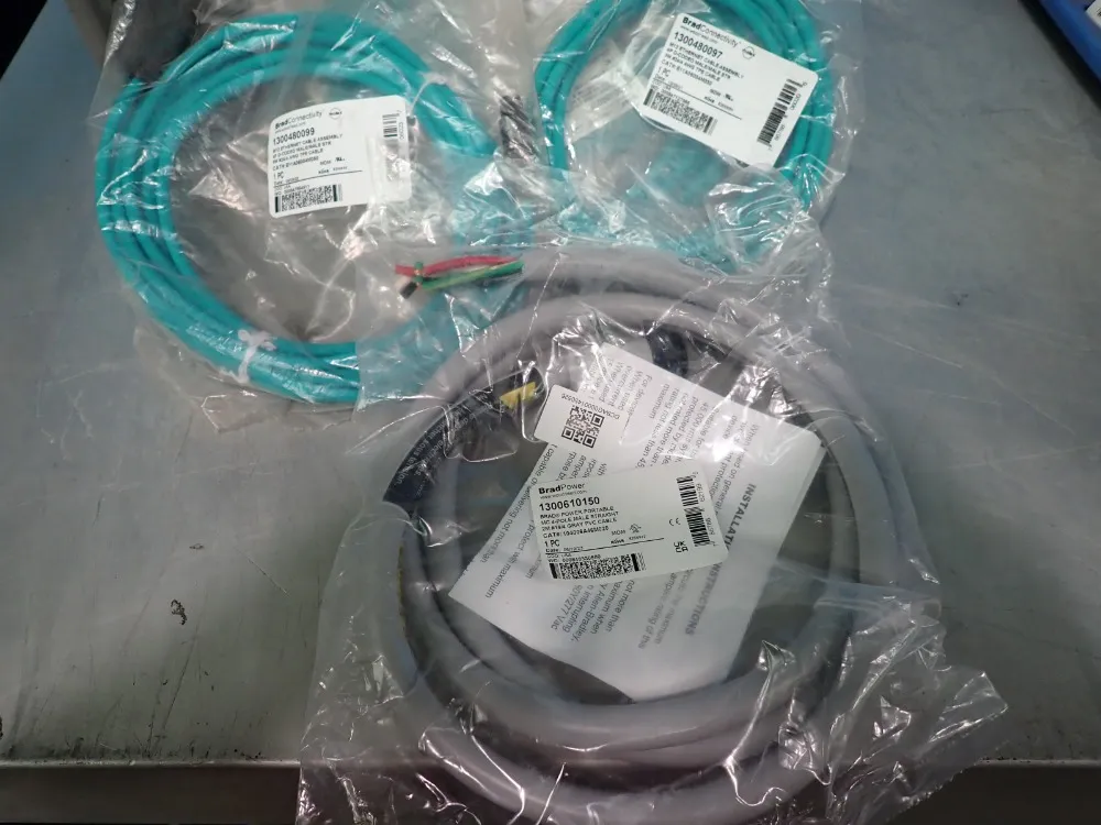 Molex Woodhead Cables, Qty: 16