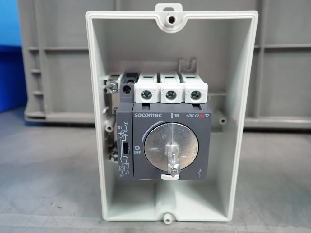 Socomec Rotary Enclosed Disconnect Switch - 22143503