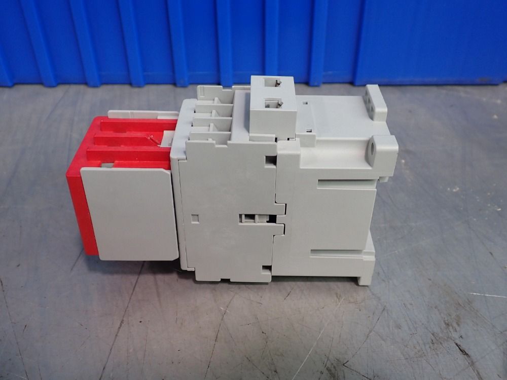 Allen-bradley Safety Control Relay - 700s-cf620ejc