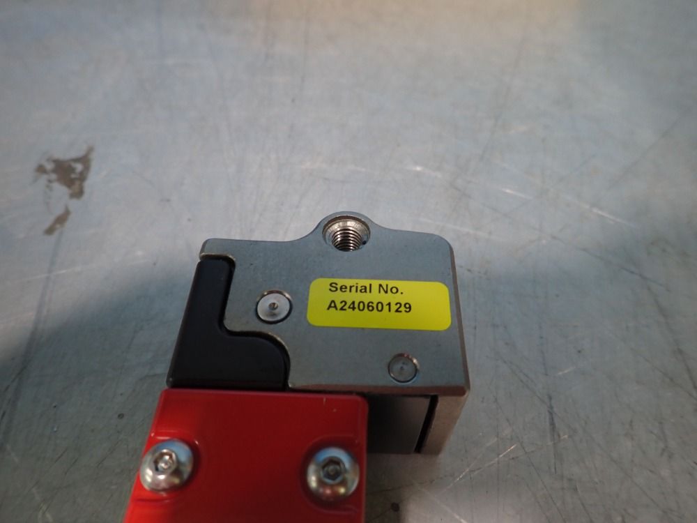 Fortress Switch - No4t6st401t03116d1gm