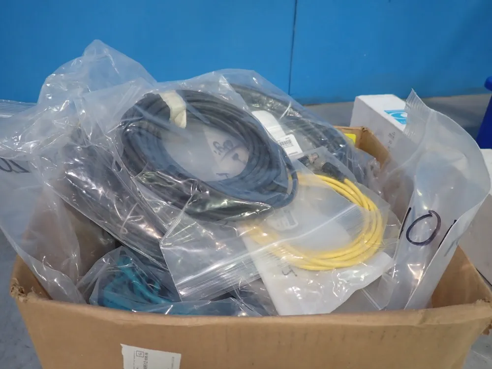 Cables, Qty: 7