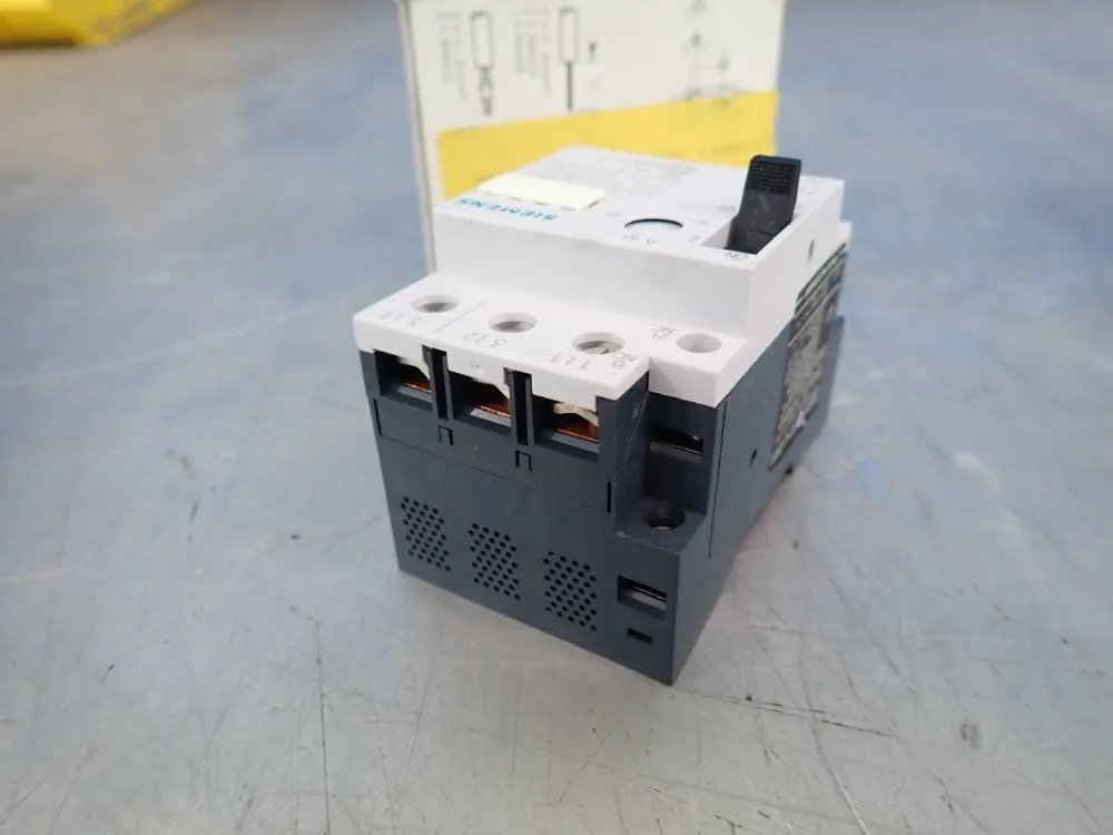 Siemens Circuit Breaker - 3vu1300-1me00