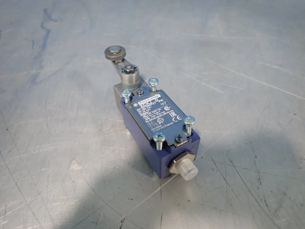 Telemecanique Limit Switch - Xckjd
