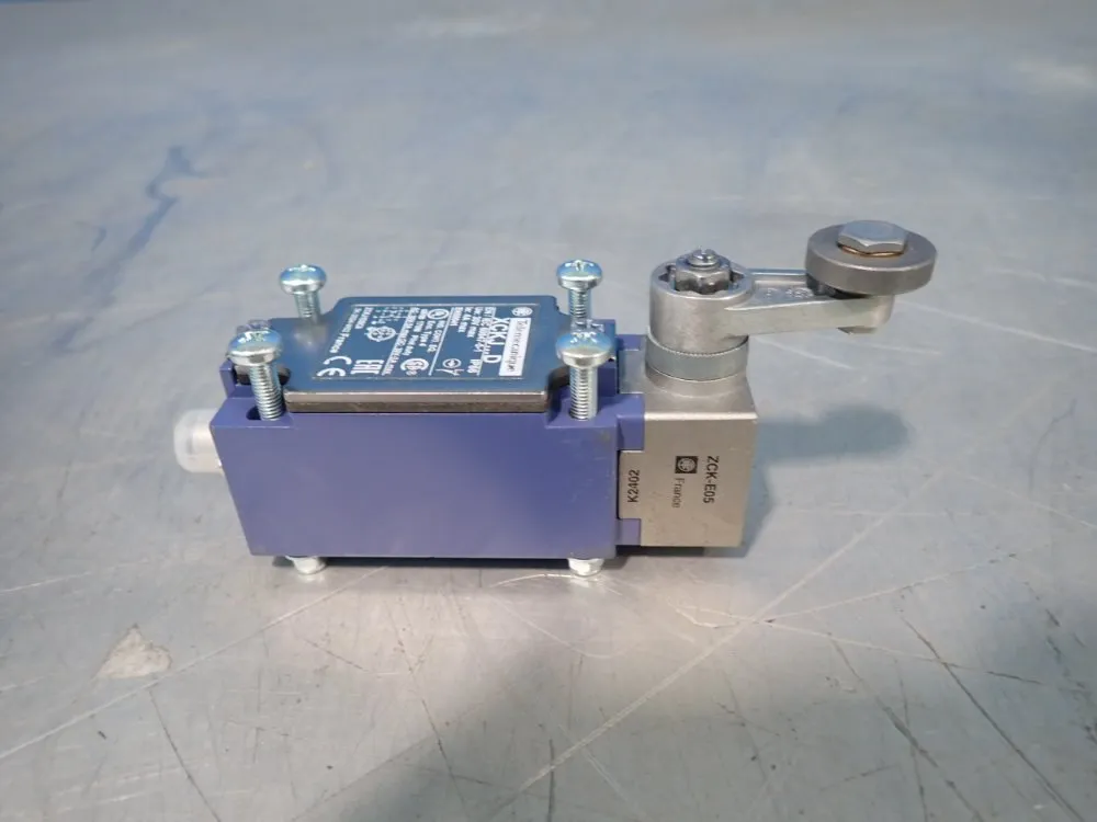 Telemecanique Limit Switch - Xckjd