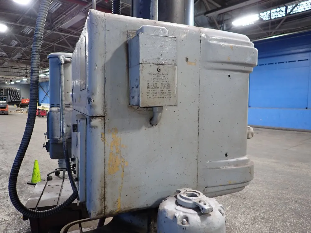 American 11" X 4' Radial Arm Drill - Hole Wizard