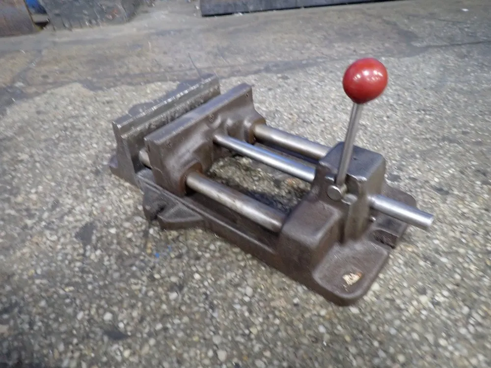 8" VISE