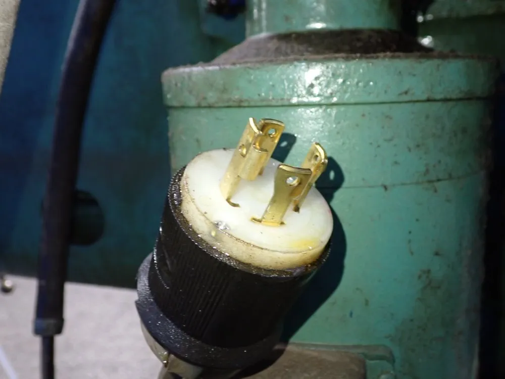 Carlton 4' X 9" Radial Arm Drill