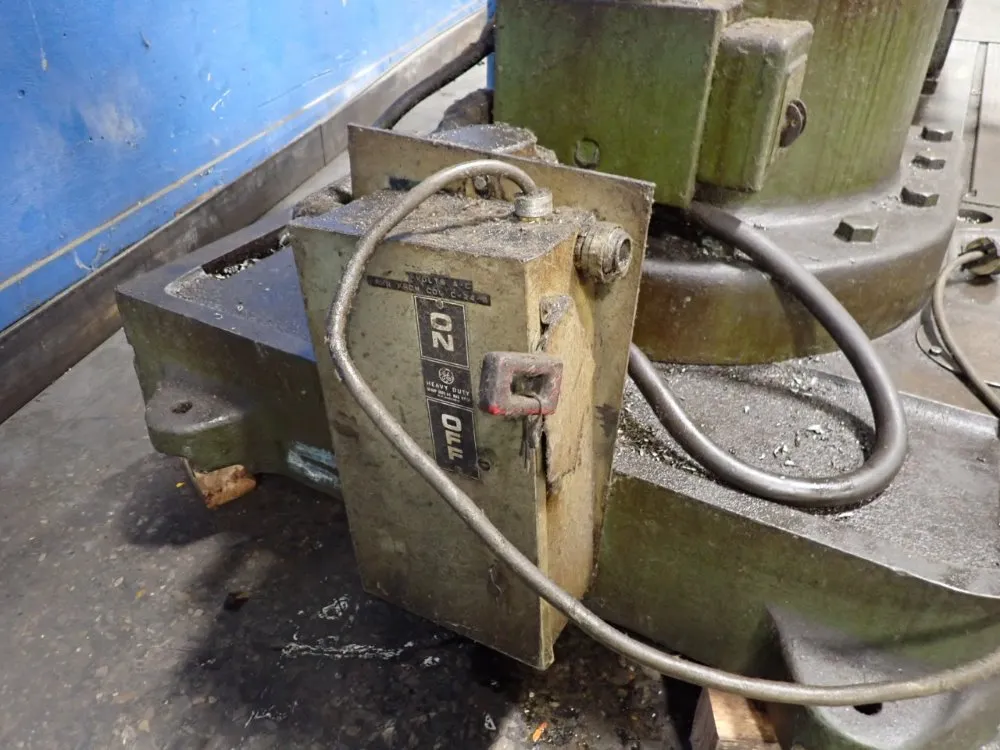 Carlton 6' X 17" Radial Arm Drill