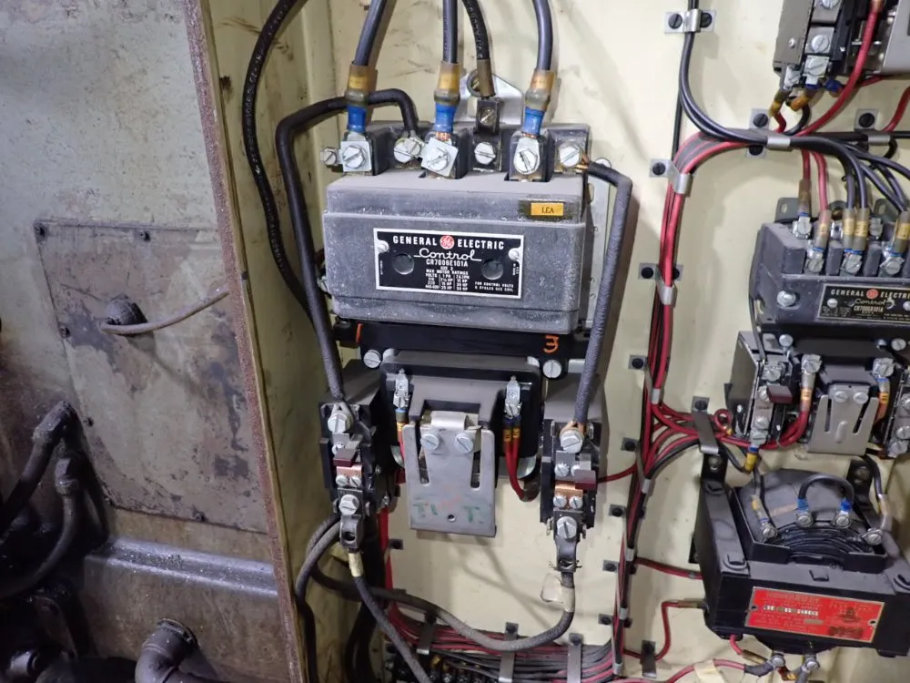 Cincinnati 18" X 72" Vertical Mill - No.3