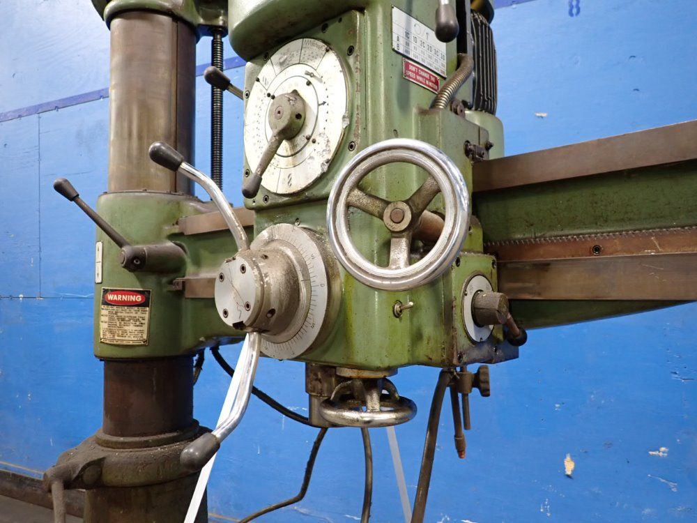 Hercules 8" X 31" Radial Arm Drill