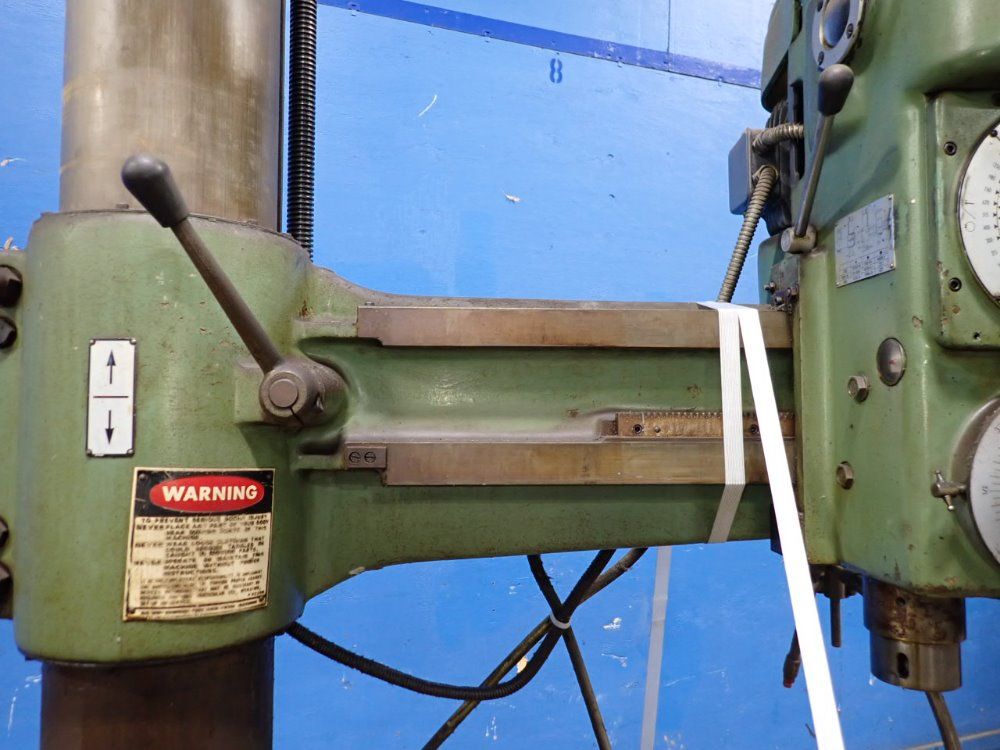 Hercules 8" X 31" Radial Arm Drill