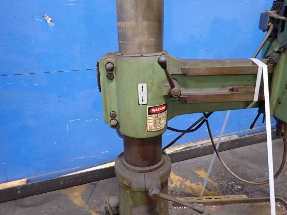 Hercules 8" X 31" Radial Arm Drill