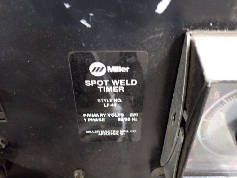 Miller 2.5 Kva Welder - Lmsw-52t