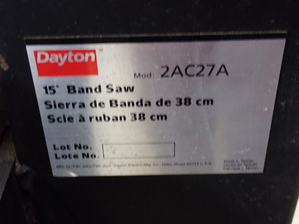 Dayton Electric 15" Vertical Bandsaw - 2ac27a