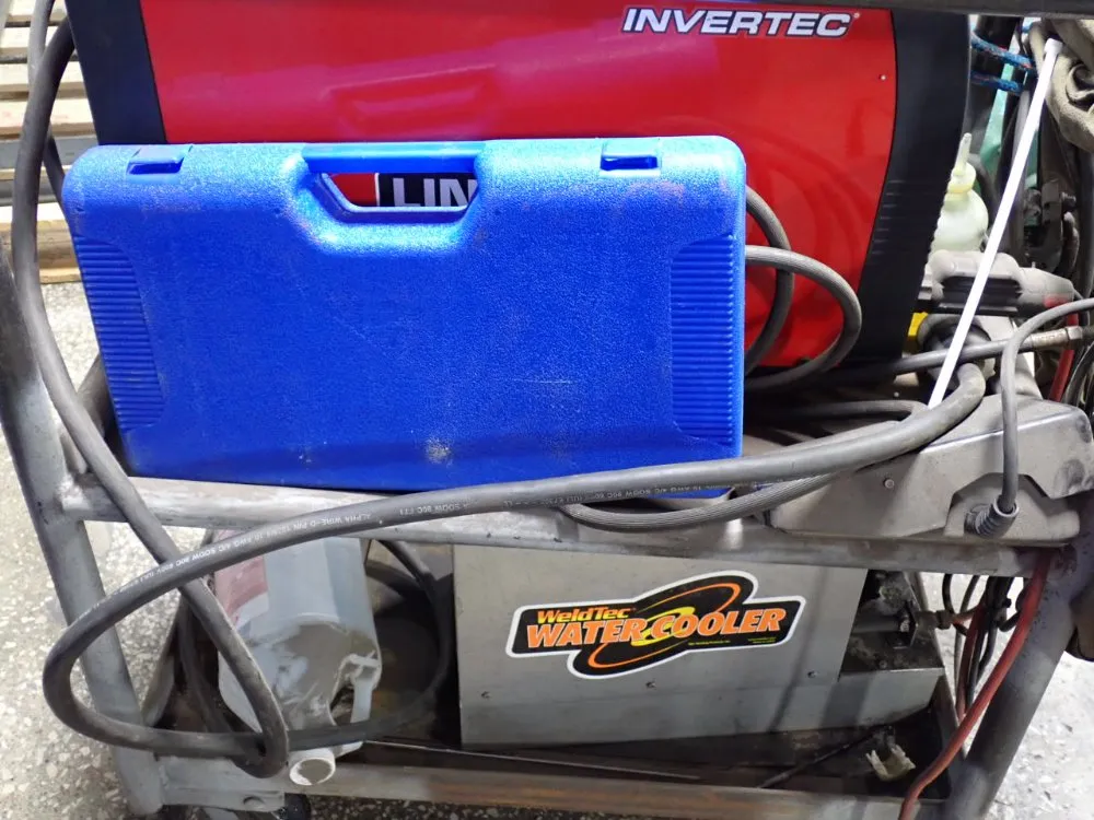 Lincoln Electric 310 Amps Welder - Invertec V311-t Ac/dc
