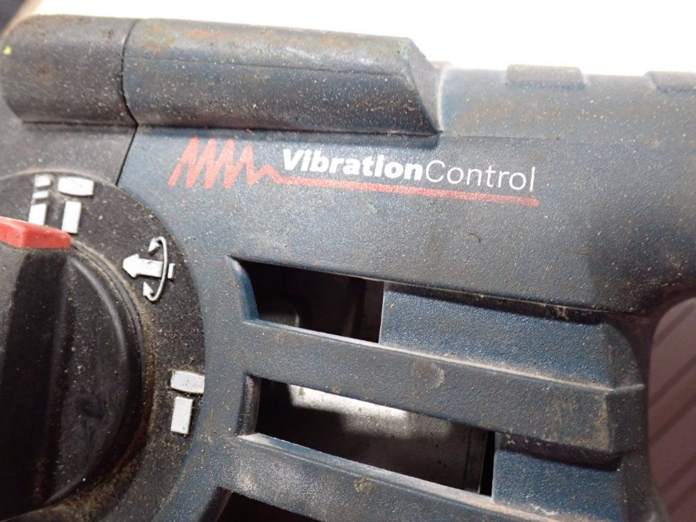 Bosch 8 Amp Hammer Drill - Rh328vc