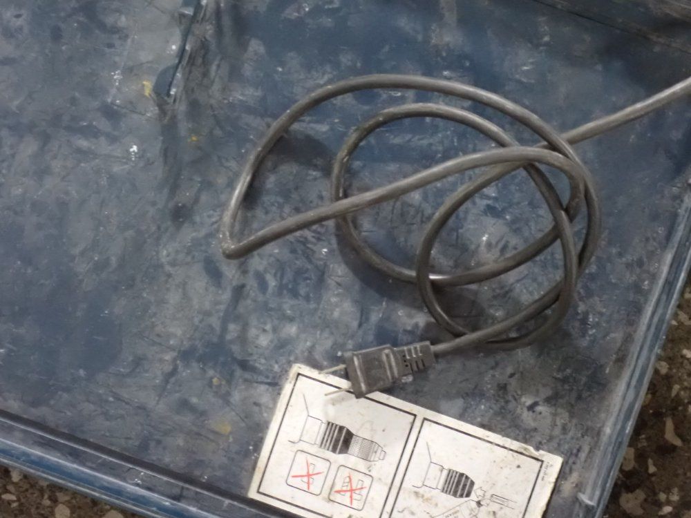 Bosch 8 Amp Hammer Drill - Rh328vc